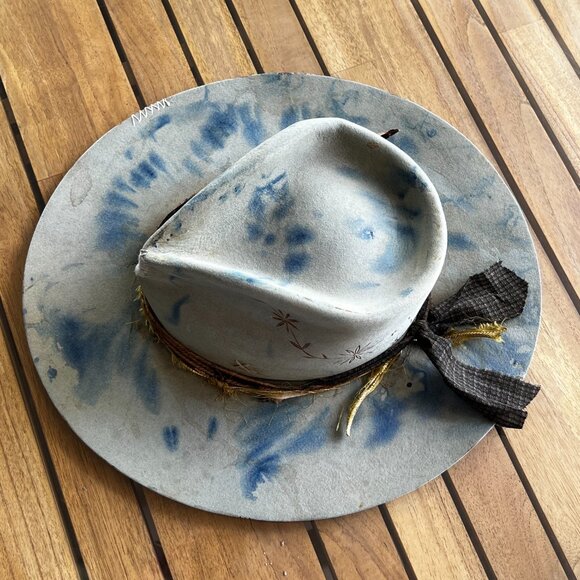 NEW Teressa Foglia Nick Fouquet felt hat grey blue flat brim 56 7 tie dye 100x main image 5